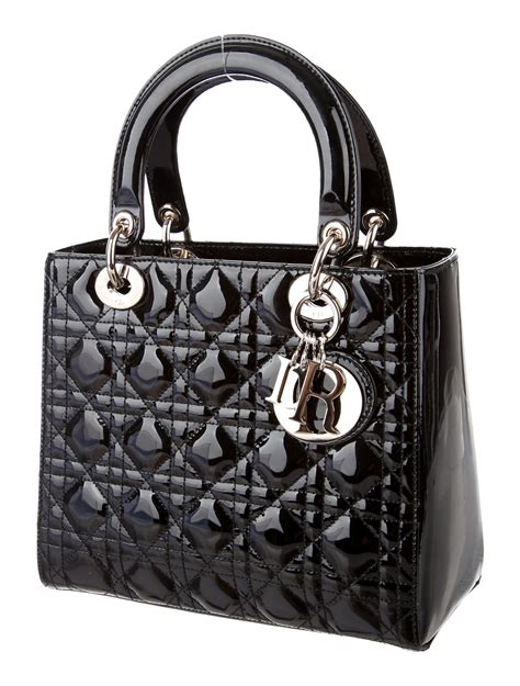 lady dior pouch black.